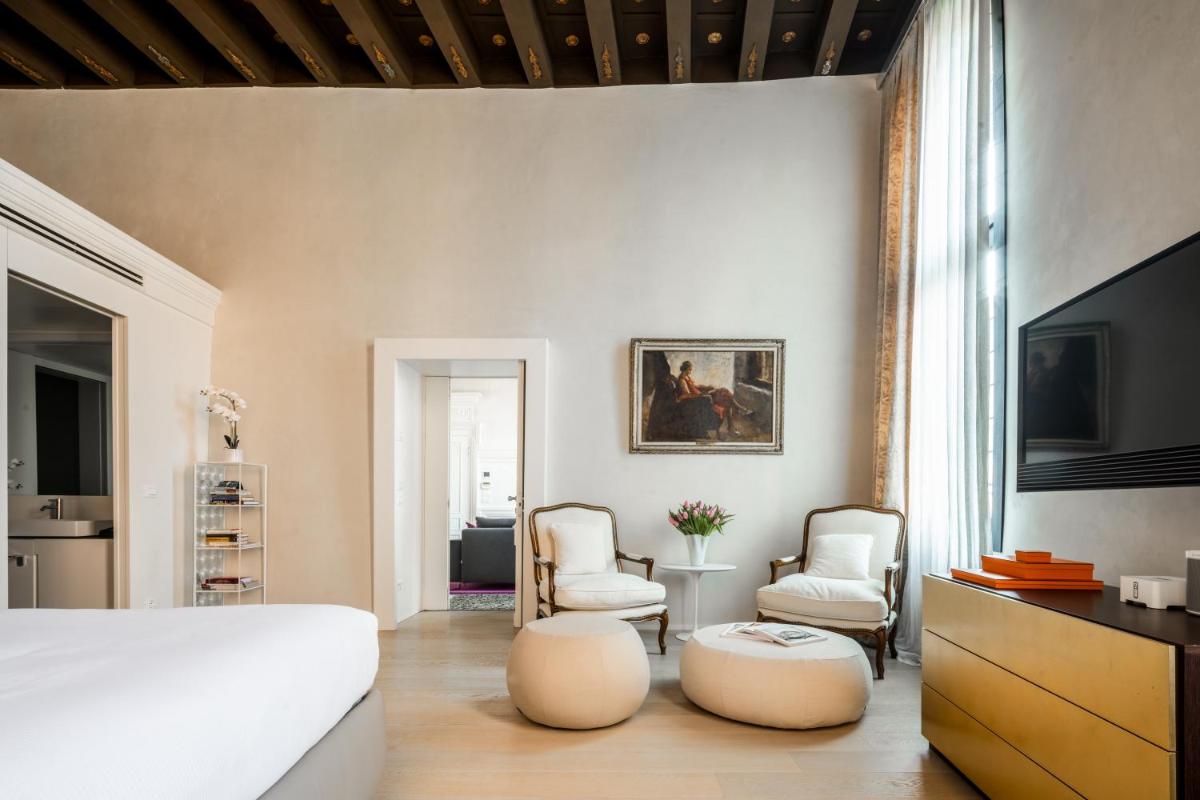 Palazzo Soranzo Noble Floor R&R - Housity