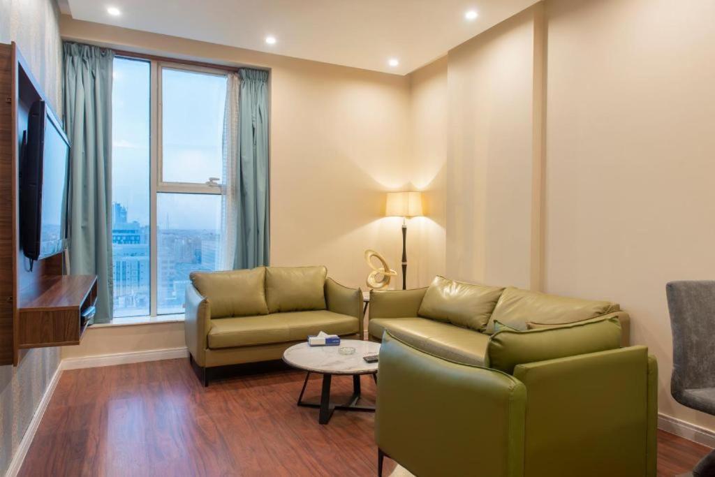 Hyatt Buyutat - Housity