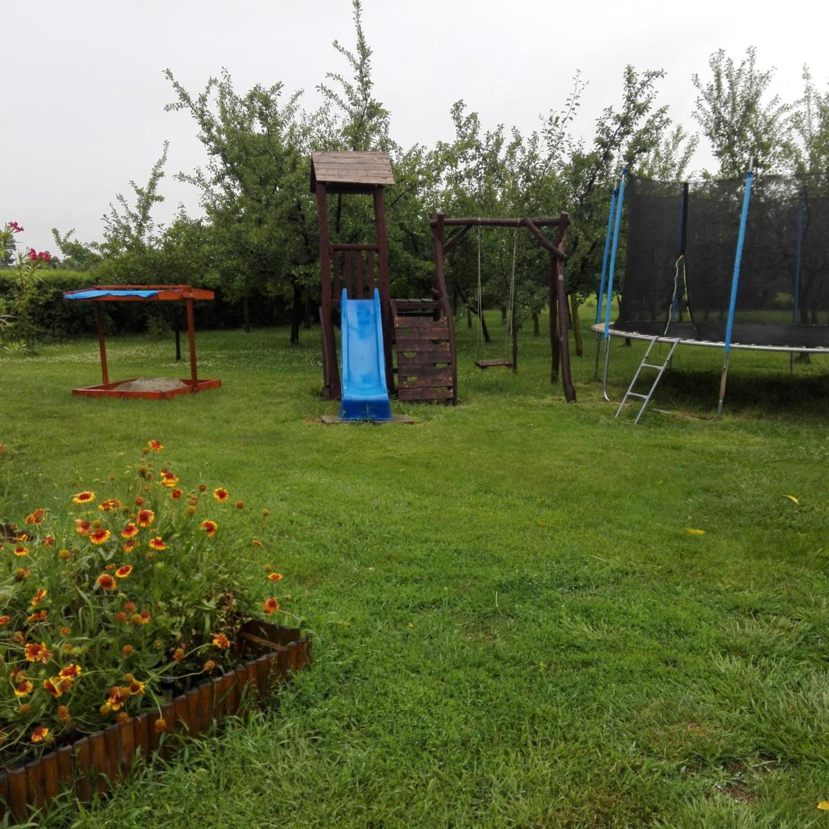 Frankó Tanya Vendégház - Housity