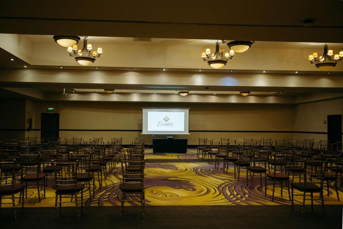 Hotel Araiza Hermosillo - Housity