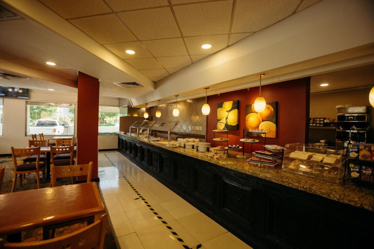 Hotel Araiza Hermosillo - Housity