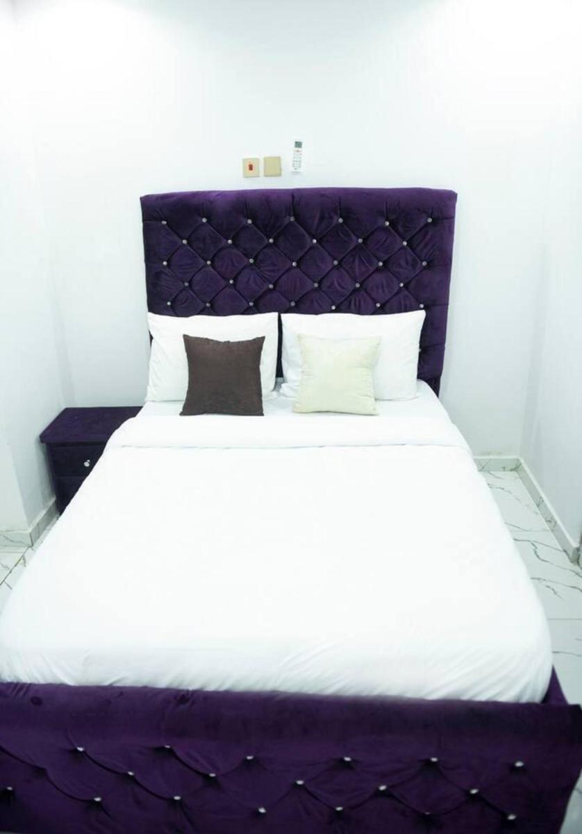 Suitetrails - Charming 1-Bed Apartment in Abuja