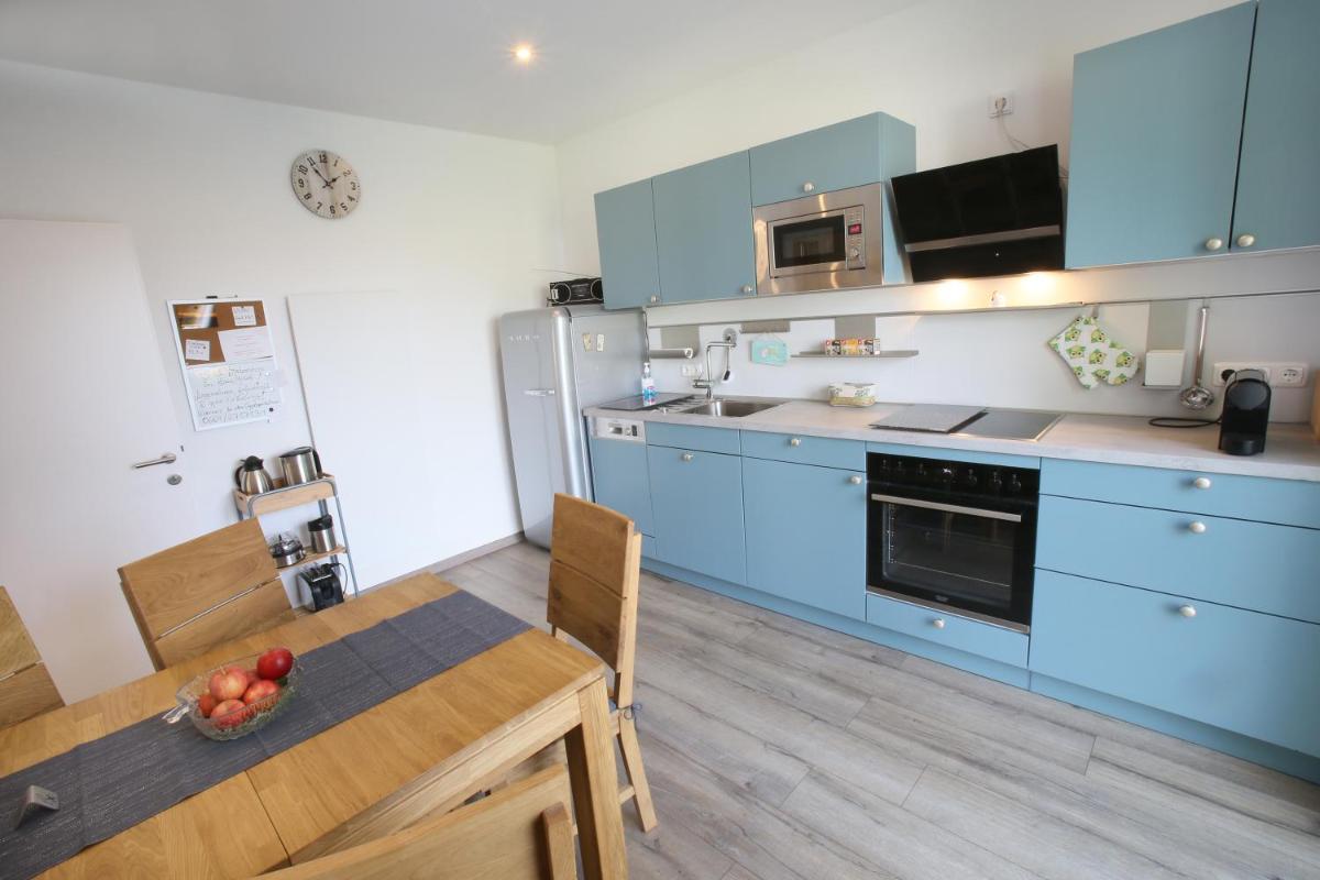 Haus Josef - Housity