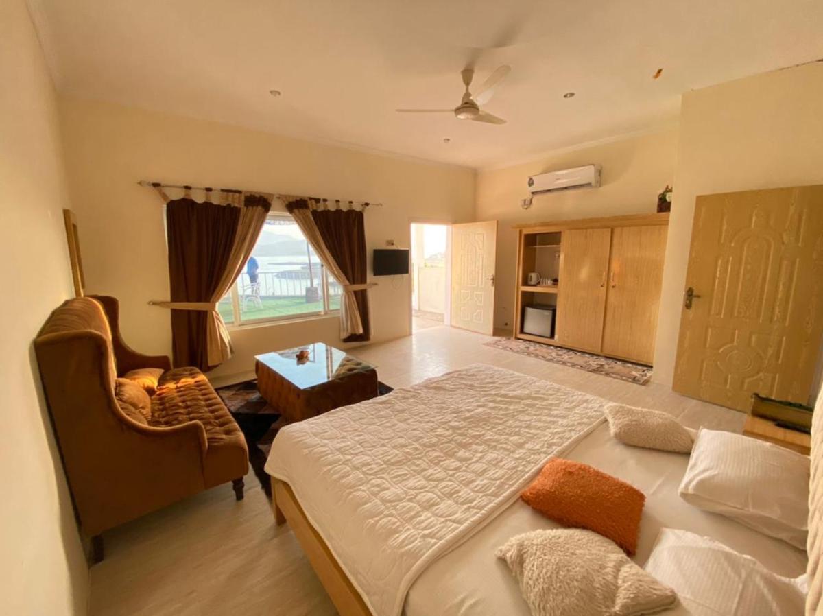 Gandhara castle hotel Resort & Adventure Club - Housity