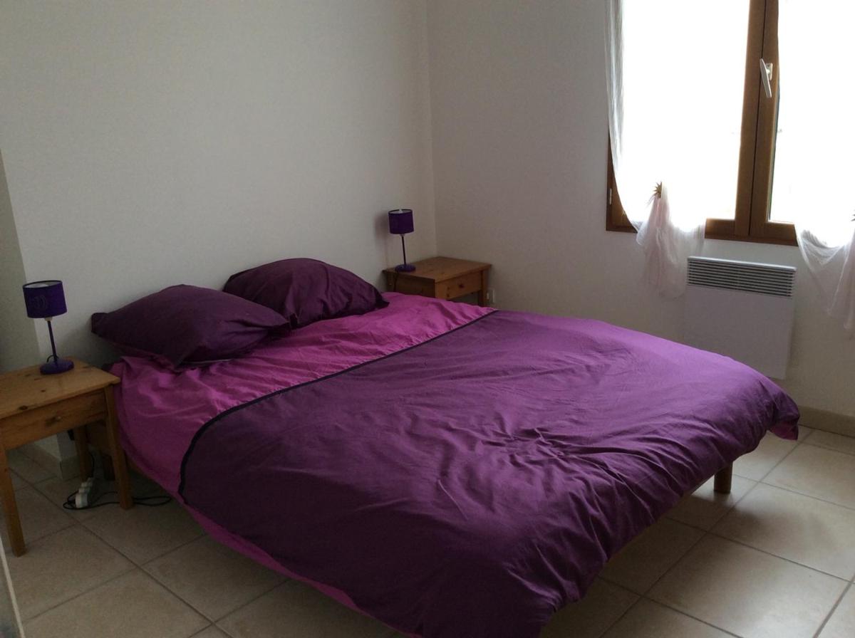 Croix St Abdon Home - Housity