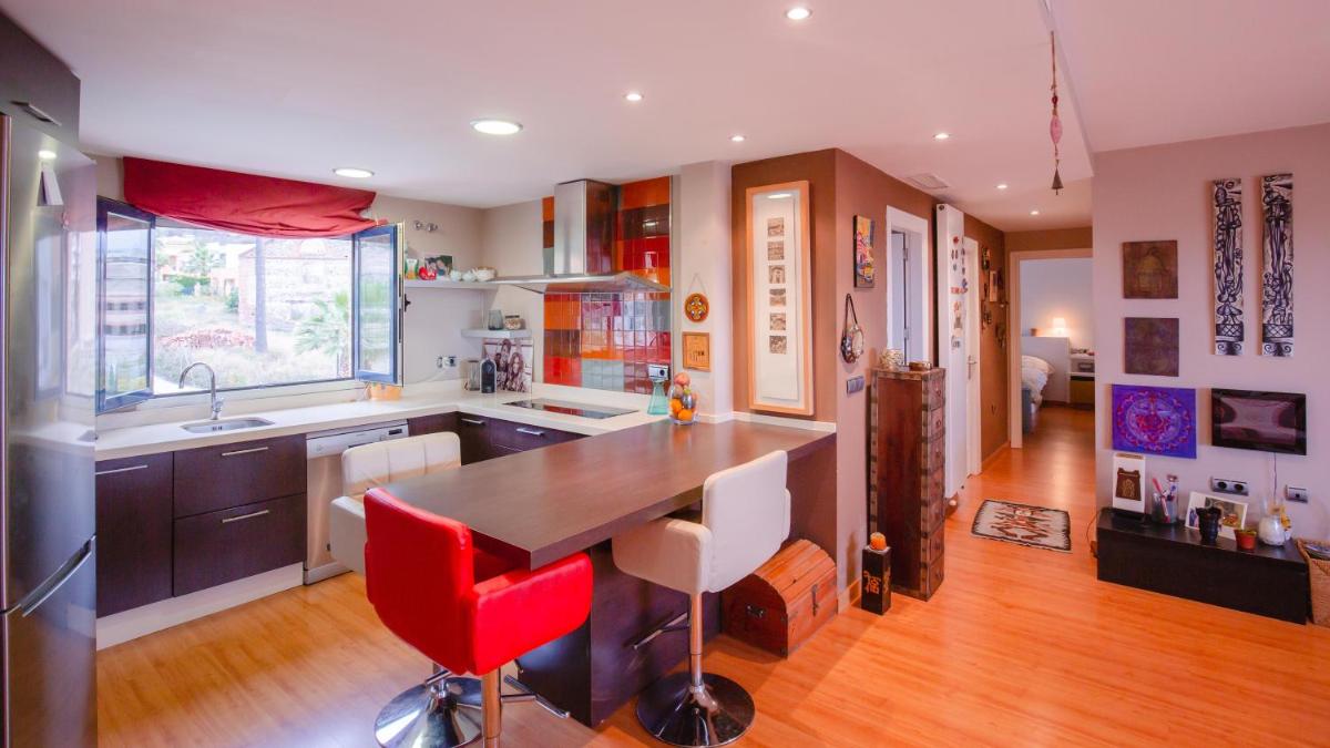 Luxury Atico Granada Coast - Housity