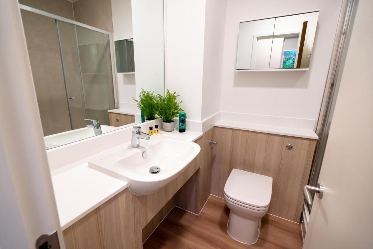 Premium Studio - Sparkford House - Housity