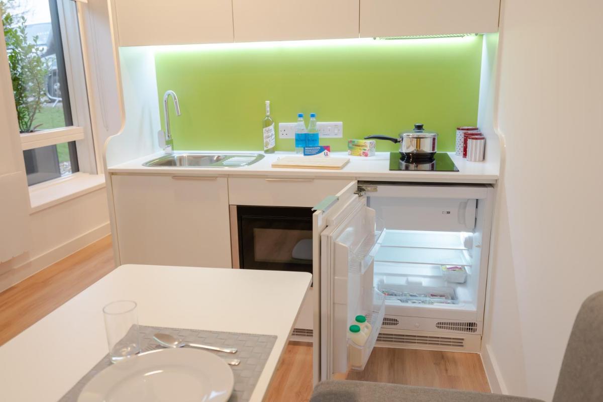 Premium Studio - Sparkford House - Housity