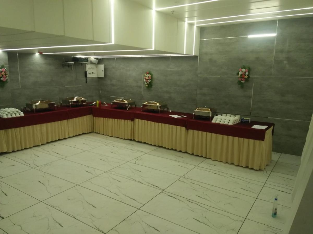 Hotel D SilverLeaf - Housity