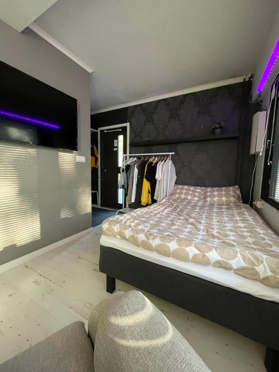Huone 165 - Housity