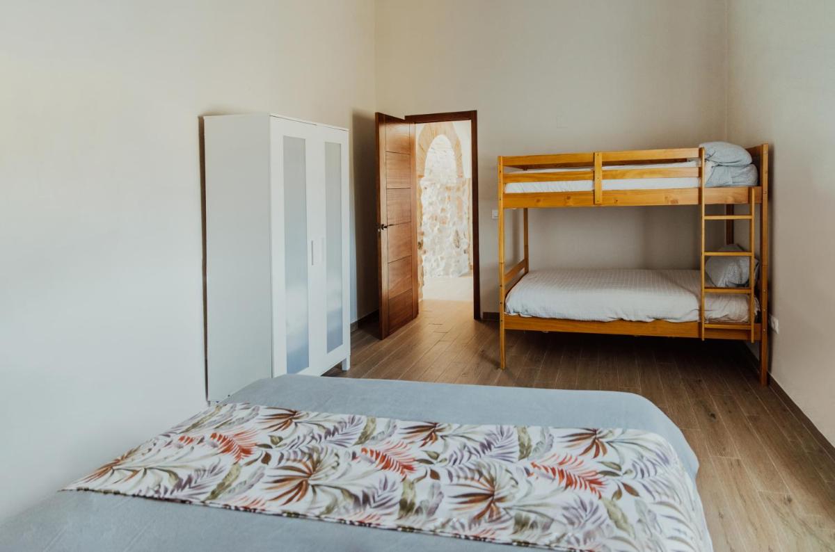 CASA RURAL LA VEGUILLA - Housity