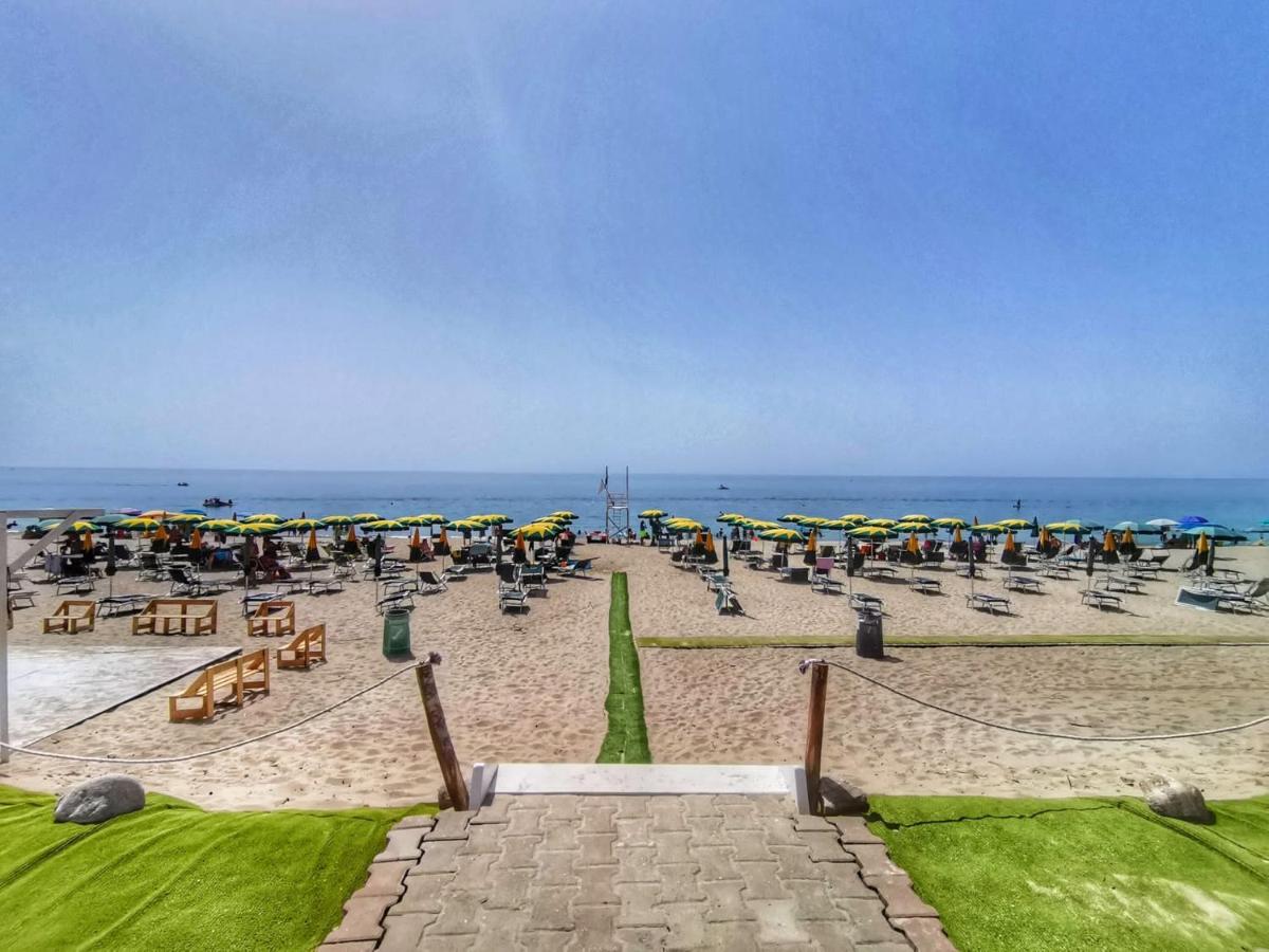 Borgo Degli Ulivi Natural Resort - Housity