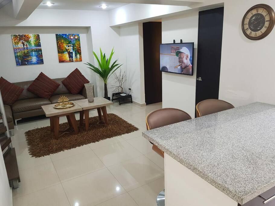 Mexico City New Apartment PH near Reforma - Housity