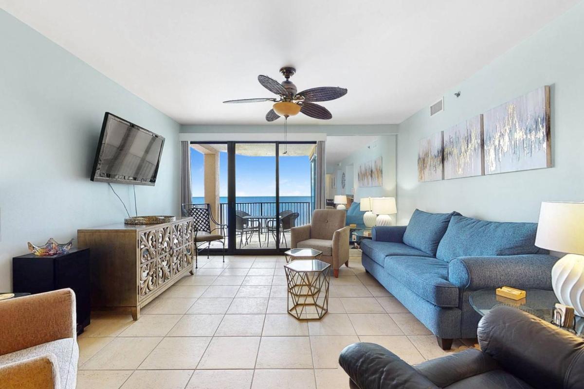 Broadmoor 602 - Housity