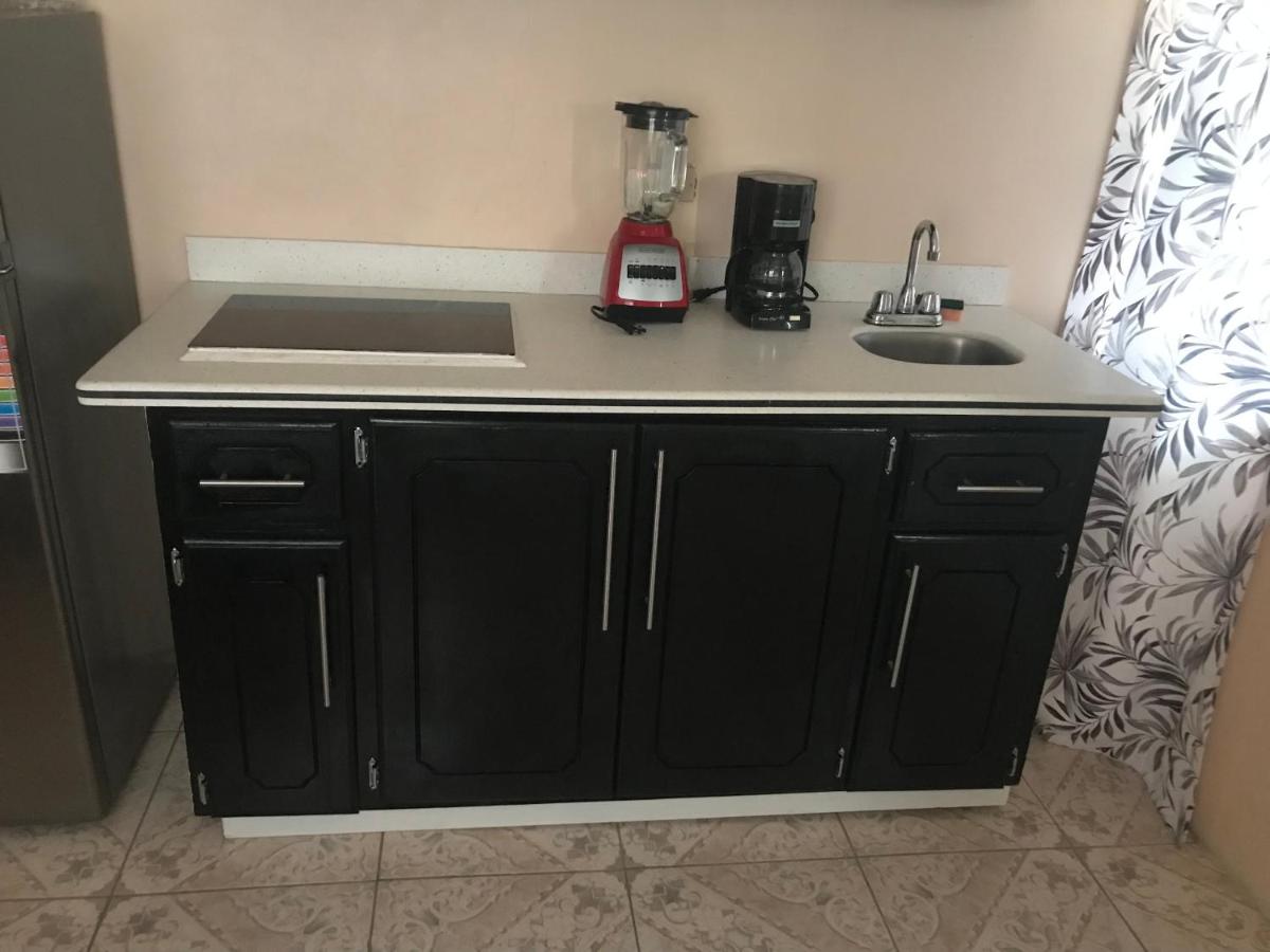 Bendals Highway Inn - Housity