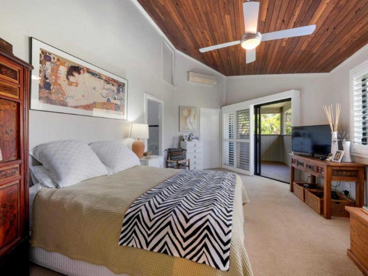 Lakeside Lodge - Housity