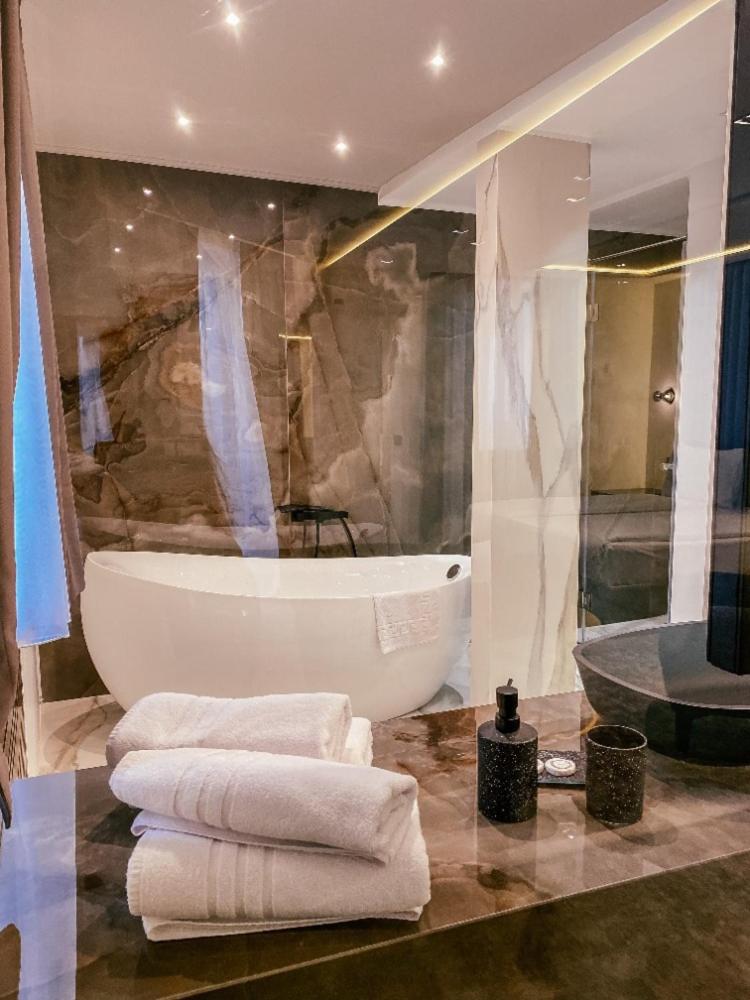 Hotel Boutique Bristol - Hizvo
