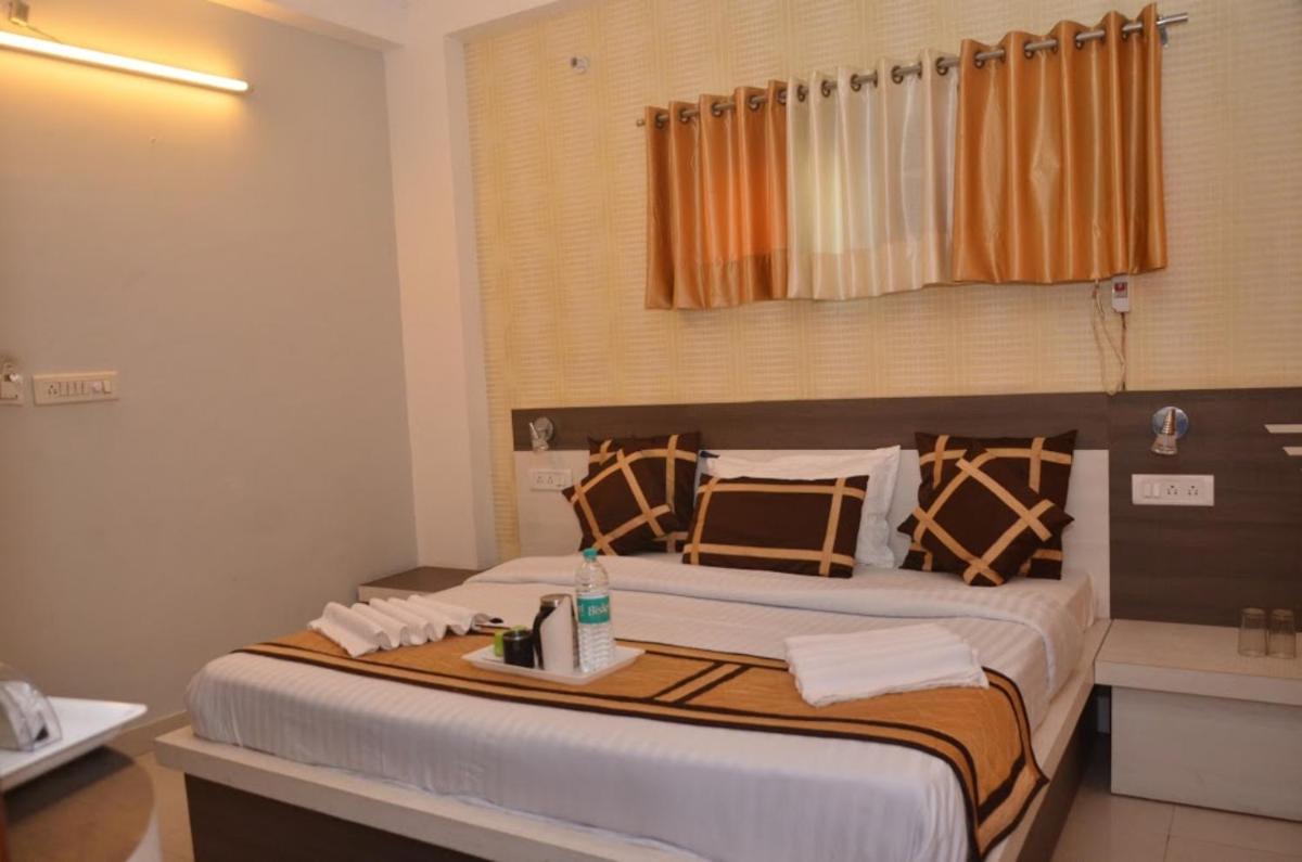 EUROPE PLAZA - Housity