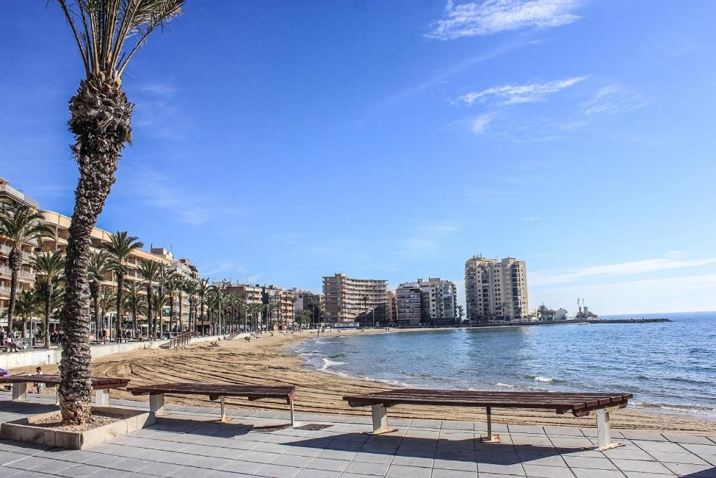 Suitetrails - Holiday apartment 50 m to the Los locos beach