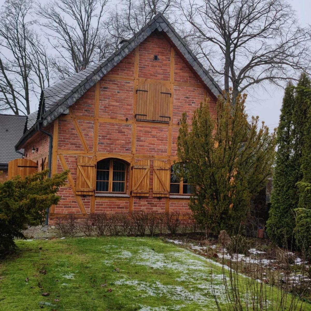 Violin house - Housity