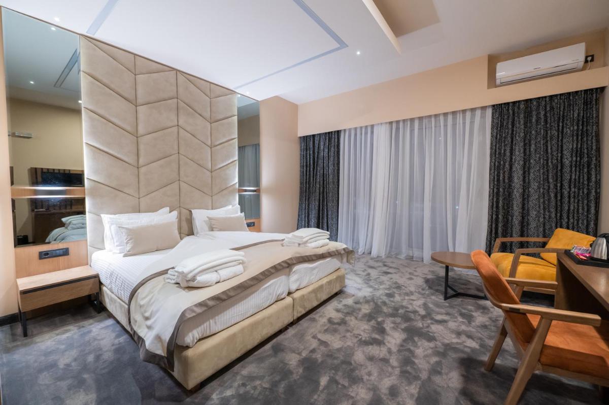 Hotel Amor - Hizvo