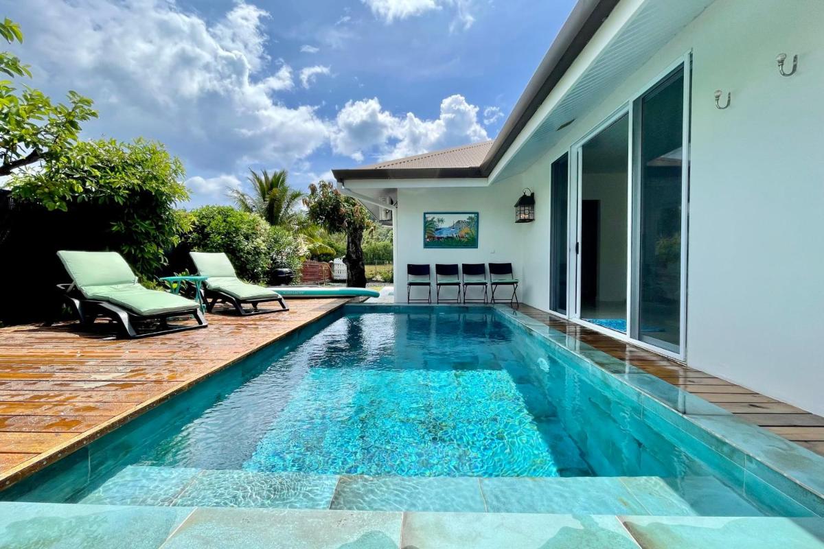 Villa Maramatea vast modern and comfy leisure and chill out in Moorea - Housity