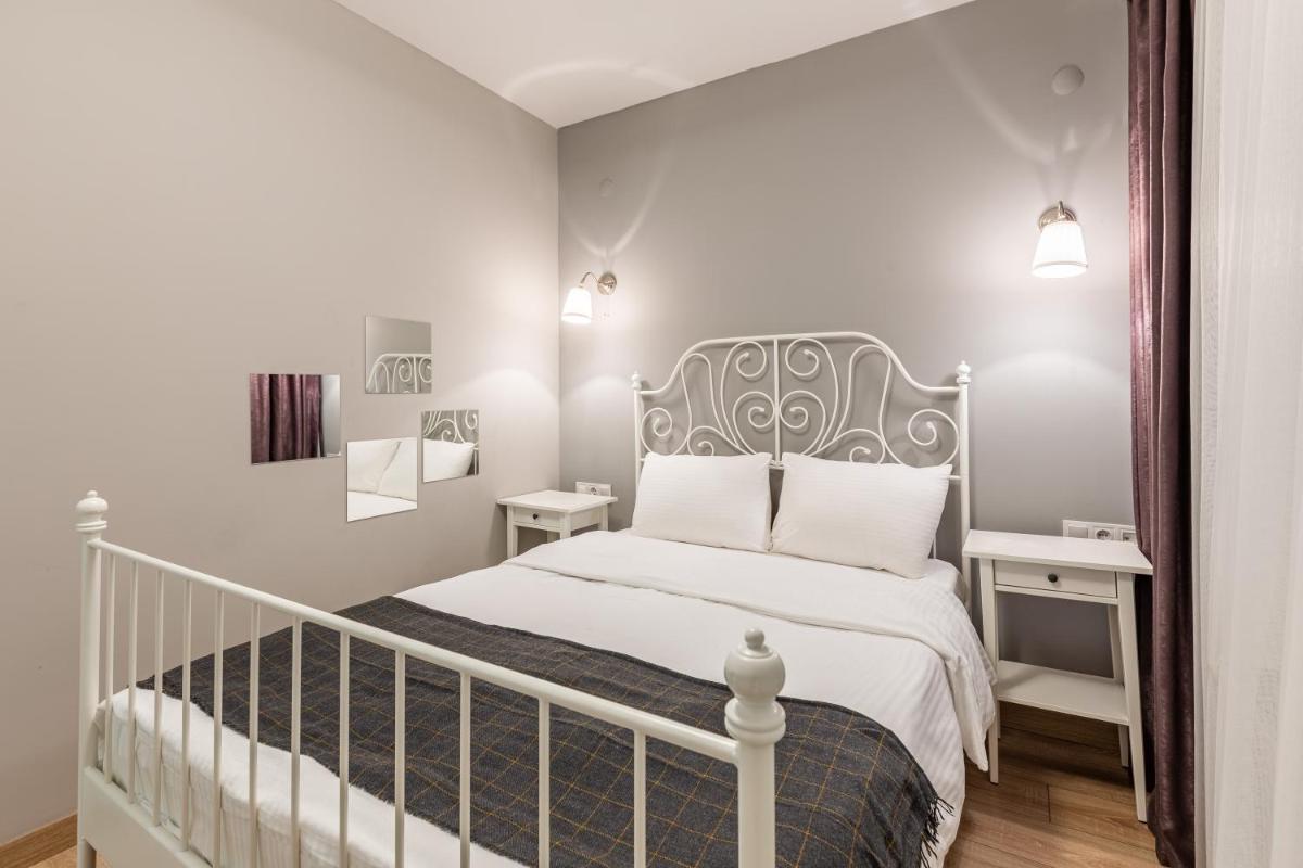 Oval Flats Old City - Housity