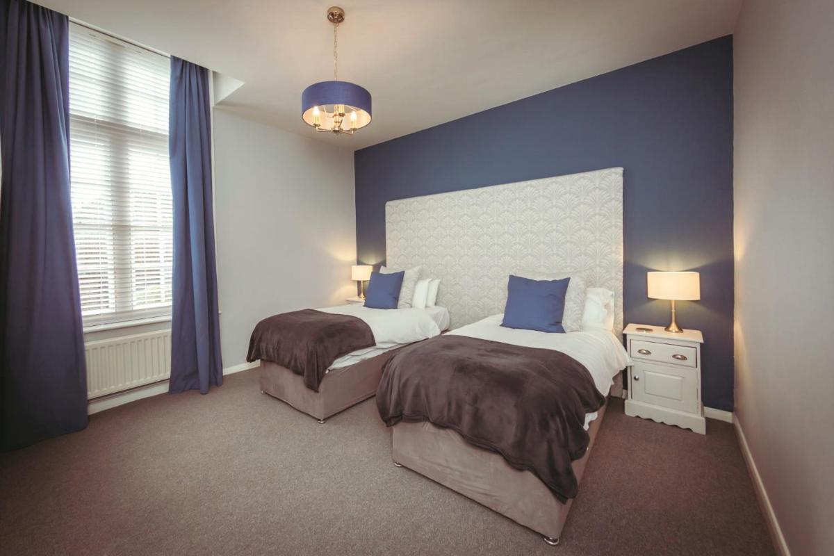 Kent House: contemporary flat close to seafront - Housity