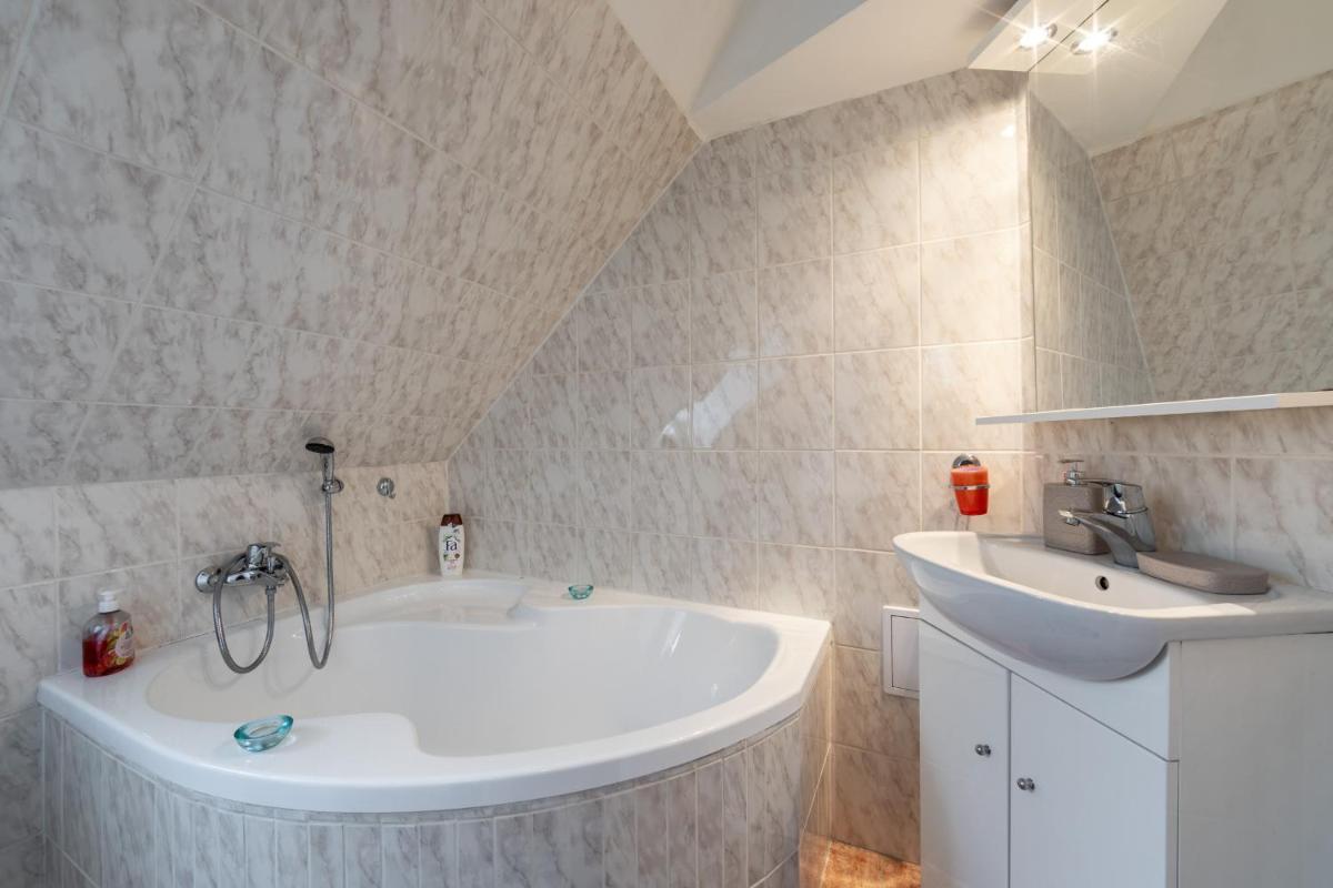 Apartment Kleopatra - Housity