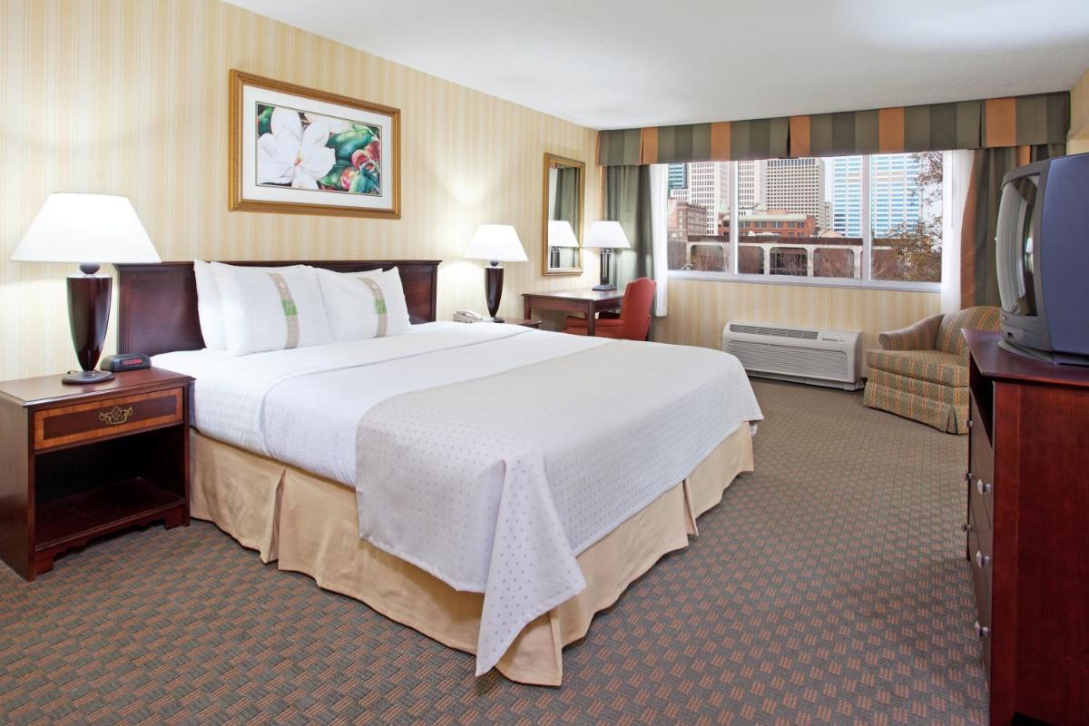 Holiday Inn Columbus Dwtn-Capitol Square, an IHG Hotel - Housity