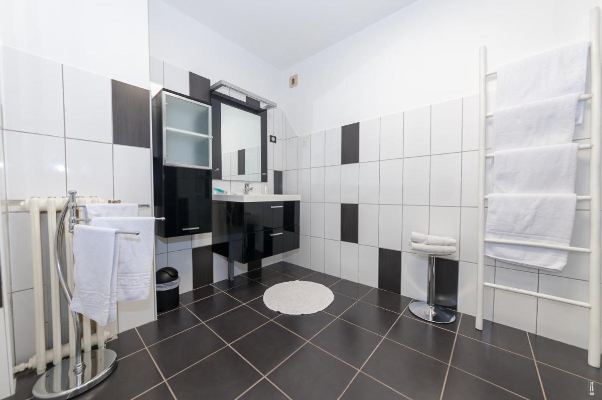 Relais Lorraine Alsace Pere & Fils - Housity