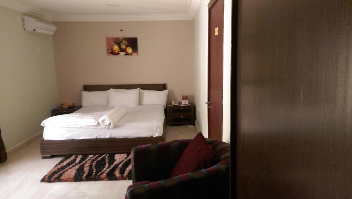 KH Lodge Abuja - Housity