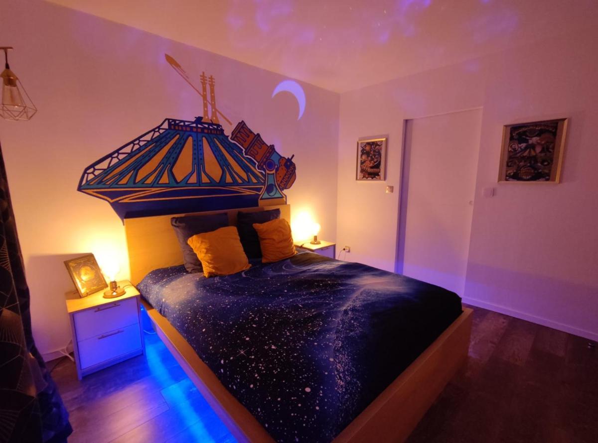 Appartement DiscoveryHome à deux pas de Disneyland - Housity