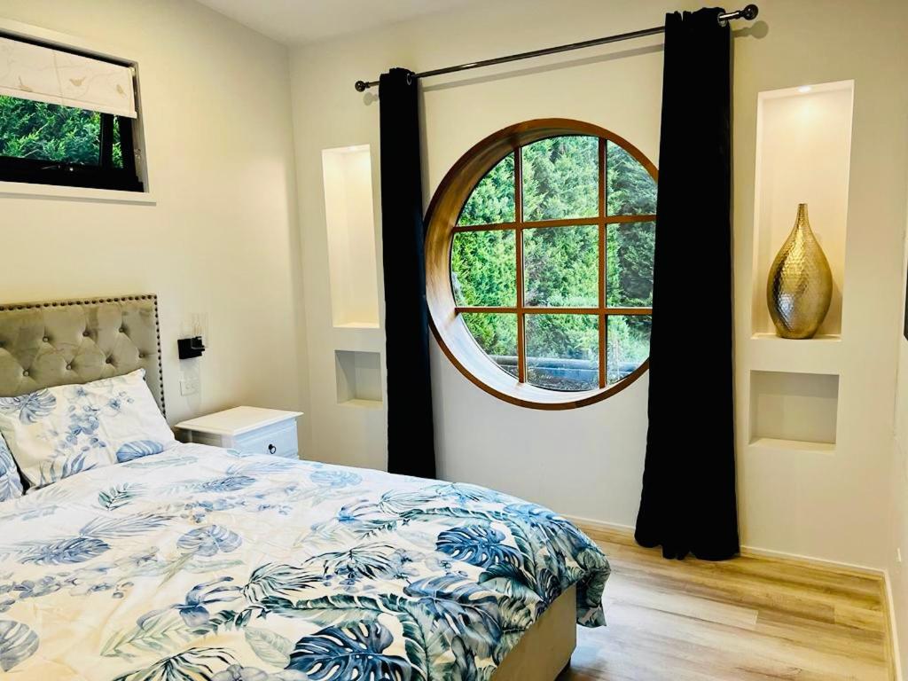 Farm Stay POPLAR Cottage at Wilindi Estate - Housity