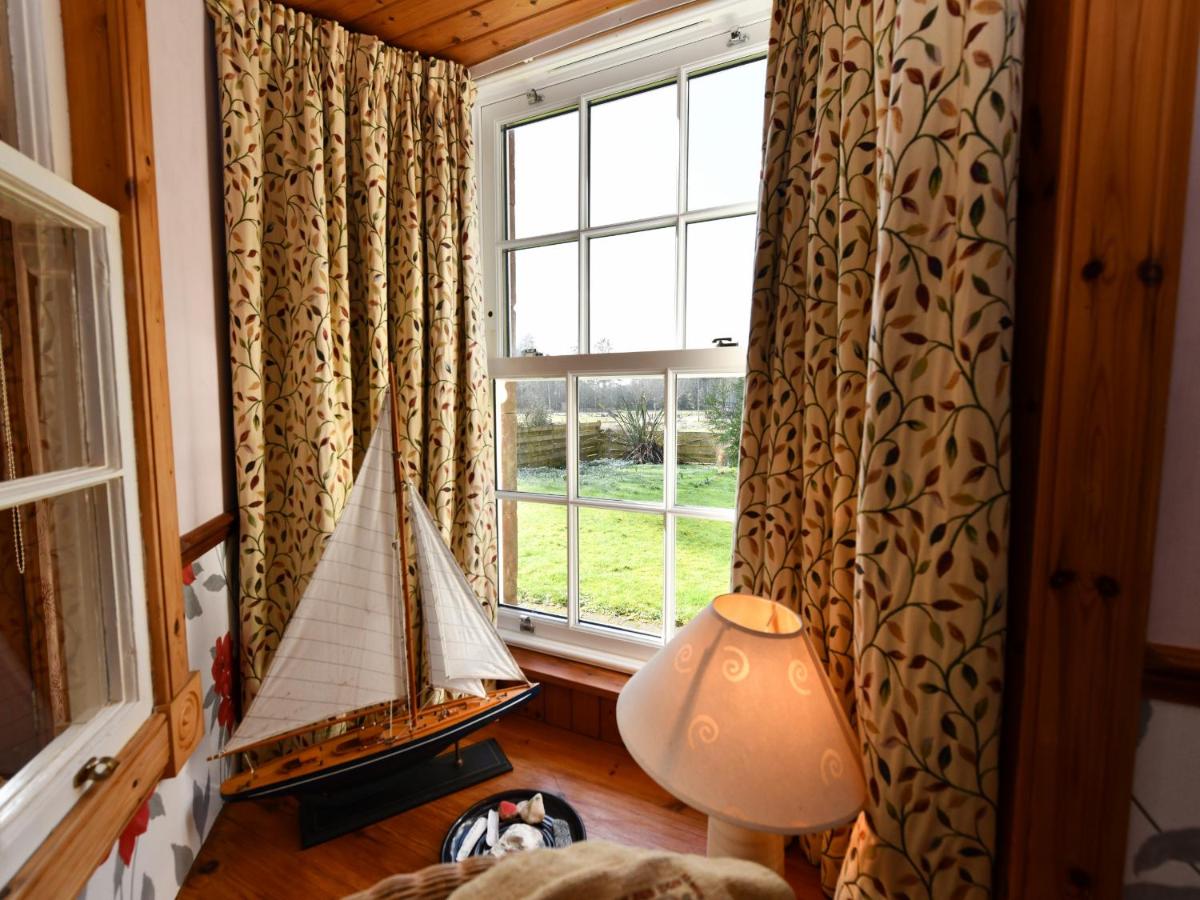 Colins Cottage - Housity