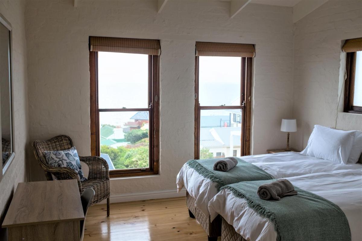 Boulders Beach House - Housity