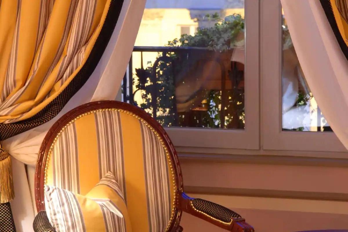 Coin salon dans l'établissement InterContinental Bordeaux Le Grand Hotel by IHG