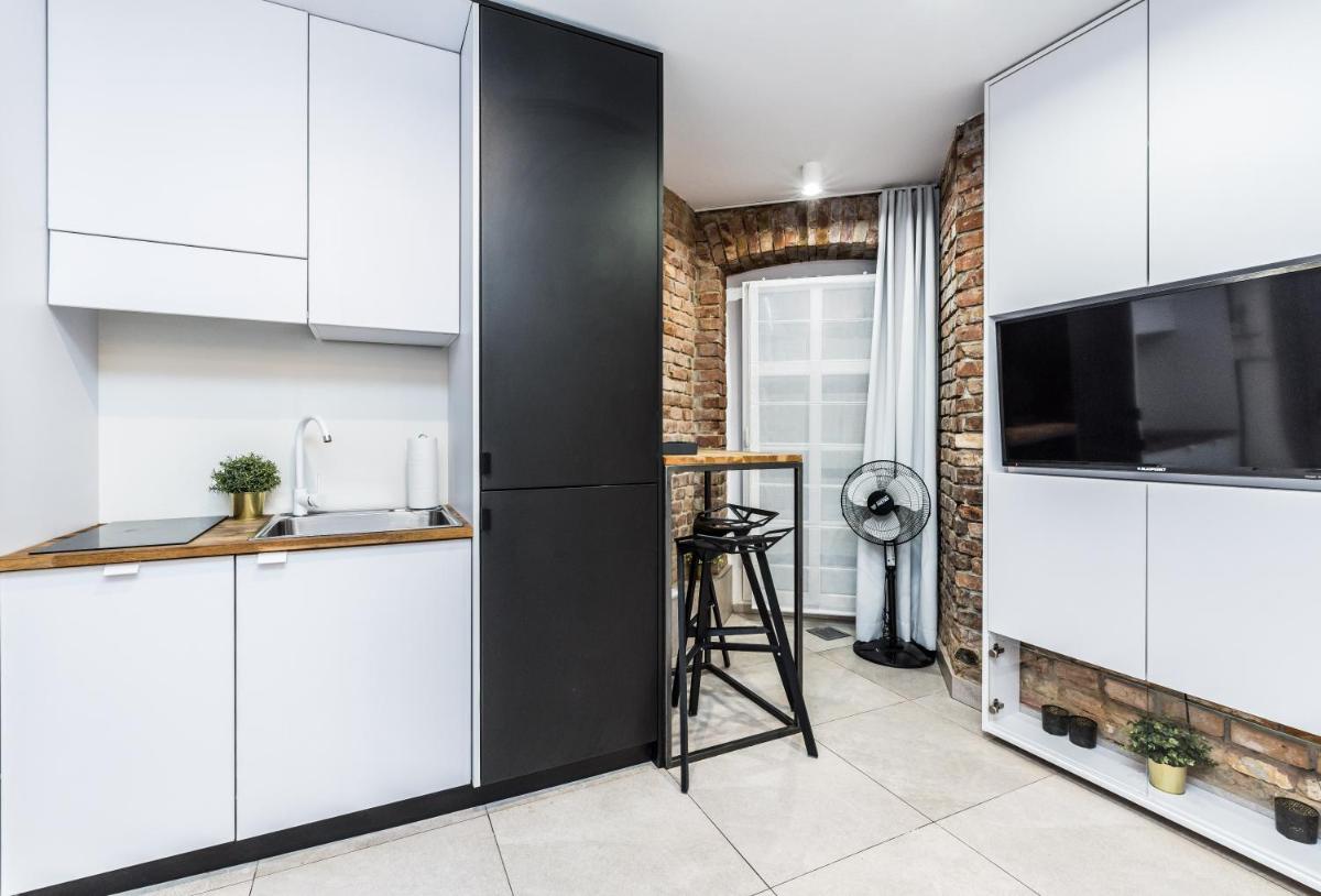 Rent like home - Che?mo?skiego 8A - Housity