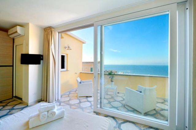 Terra Murata Boutique - Housity