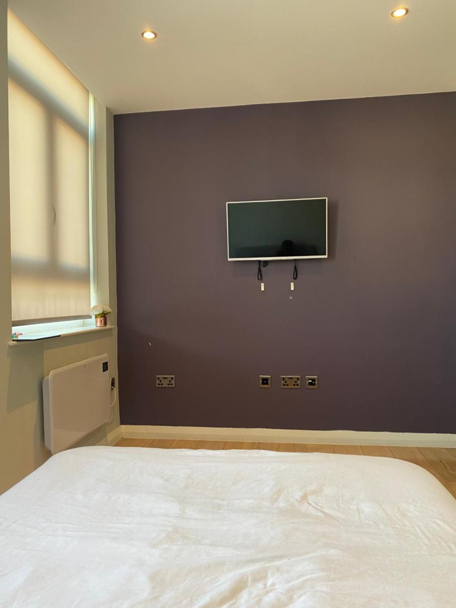 GODSON Studio apartment - Housity