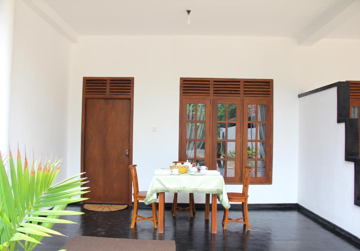 Anara Villa - Housity