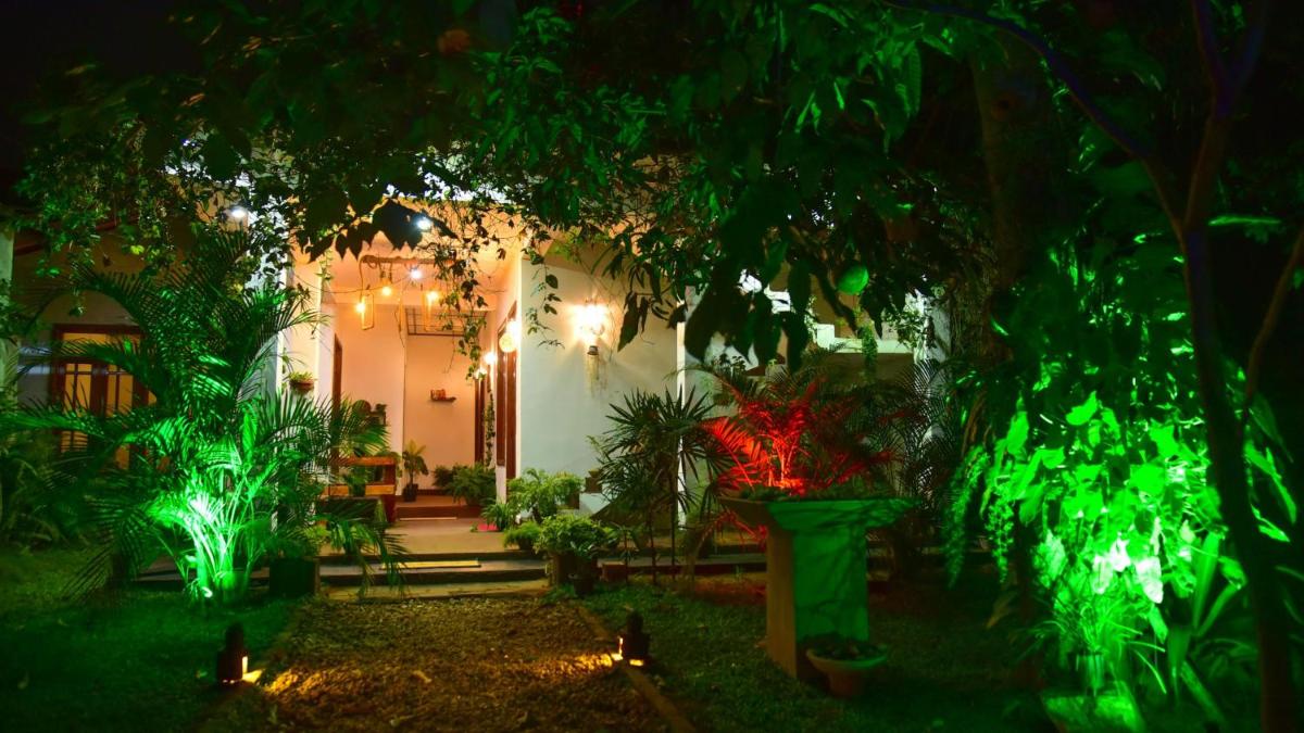 Menara Green Inn - Housity