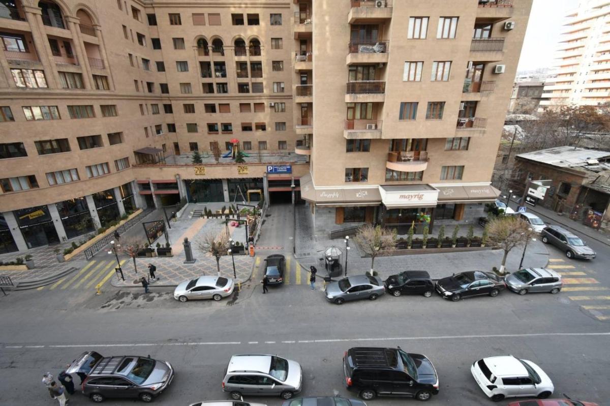 Deluxe apartment in The city center 2 rooms - Housity
