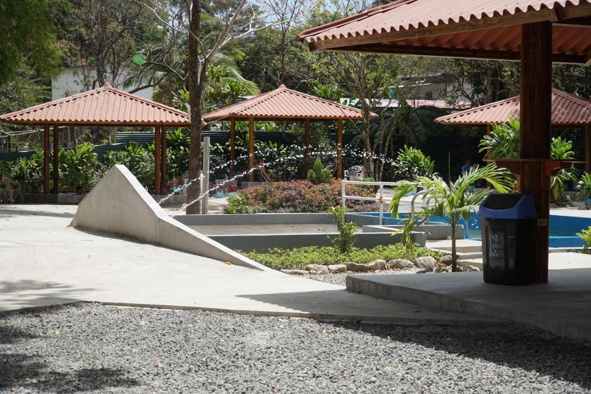 El Valle Resort & Spa - Aguas Termales - Housity