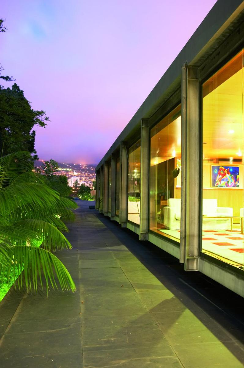 O edifício onde o hotel está situado