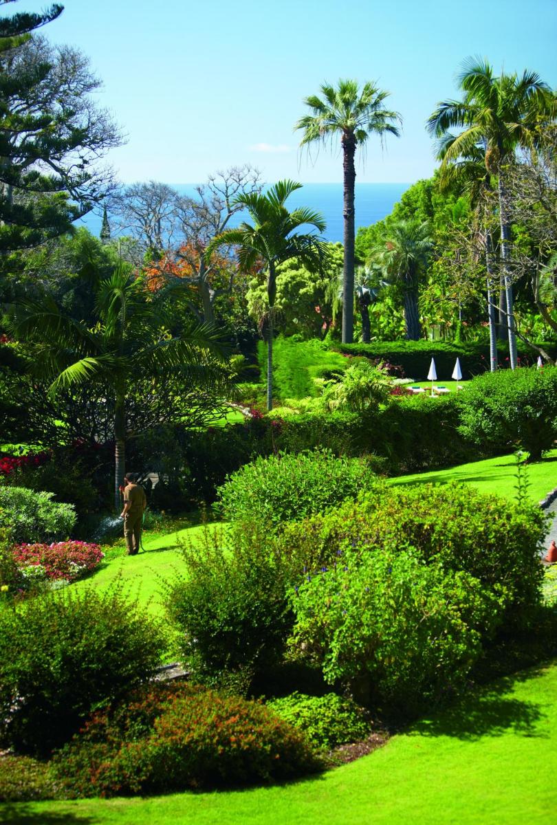 Um jardim no exterior de Quinta da Casa Branca - Small Luxury Hotels of the World