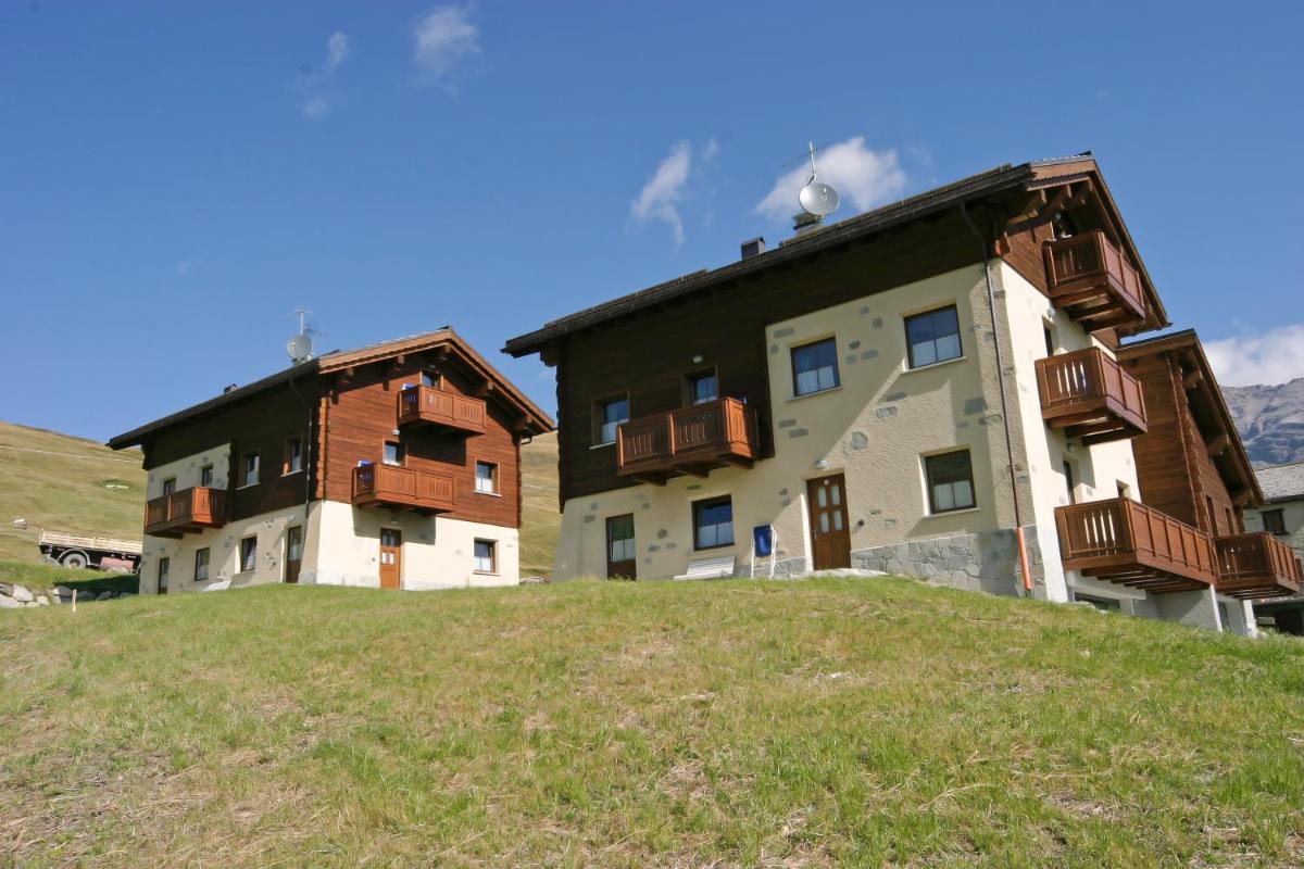 Chalet Li Baita Genny - Housity