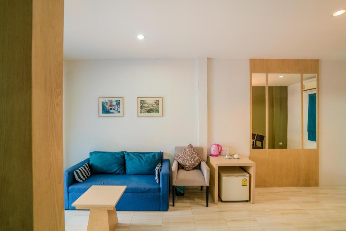 Paragon Hometel - Housity