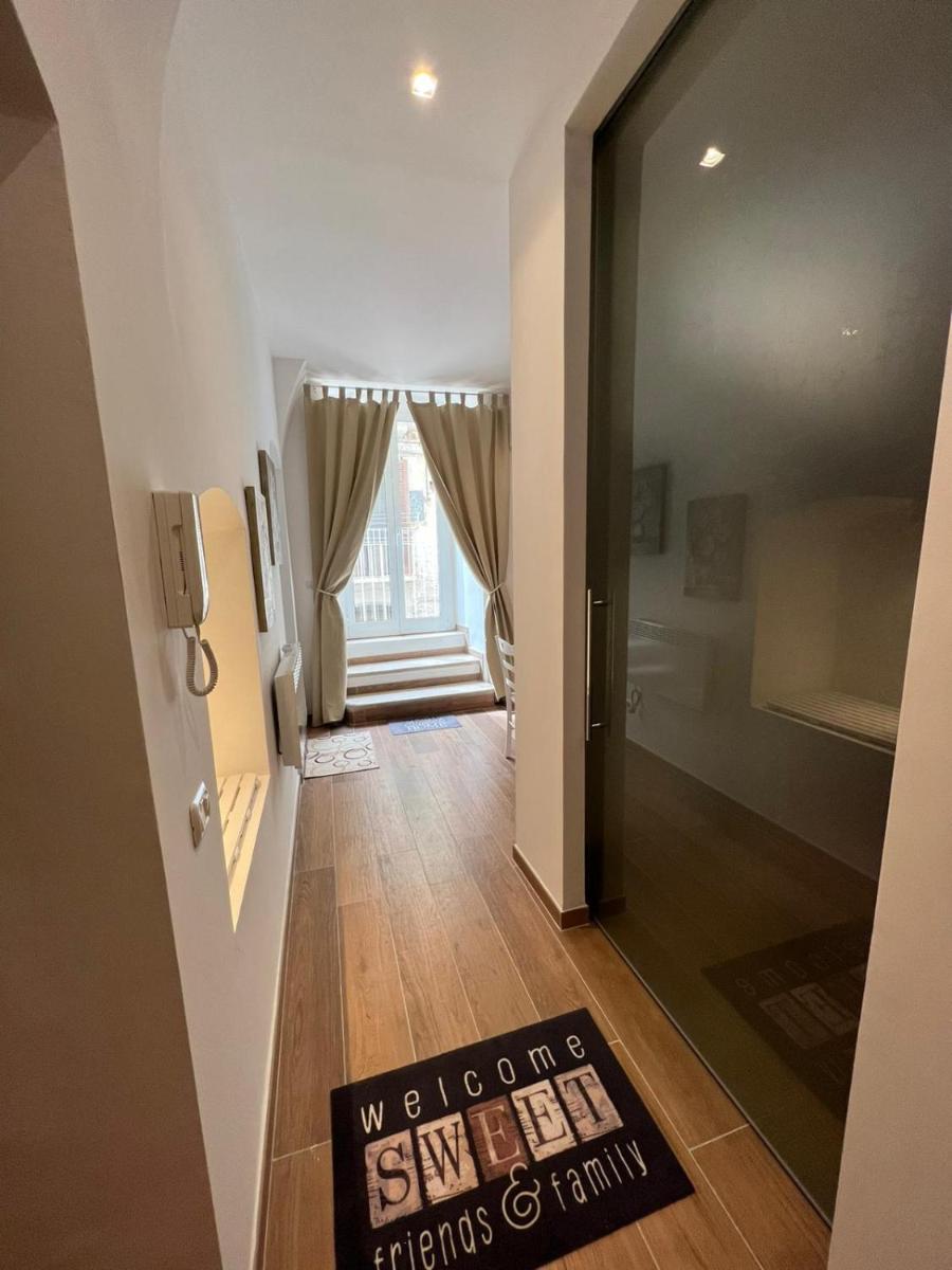 HOME CHLOE - Housity