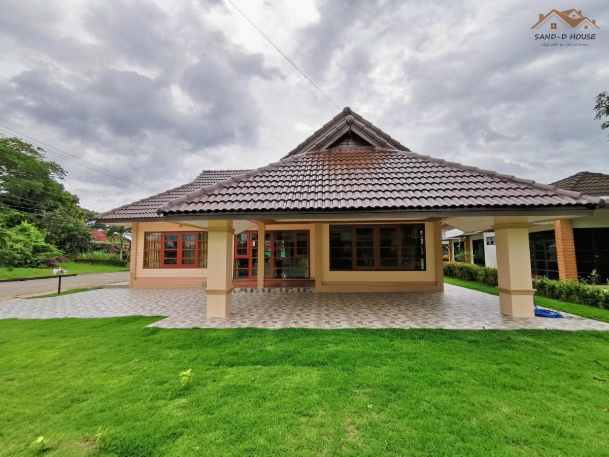 Sand-D House Pool Villa A7 at Rock Garden Beach Resort Rayong - Housity
